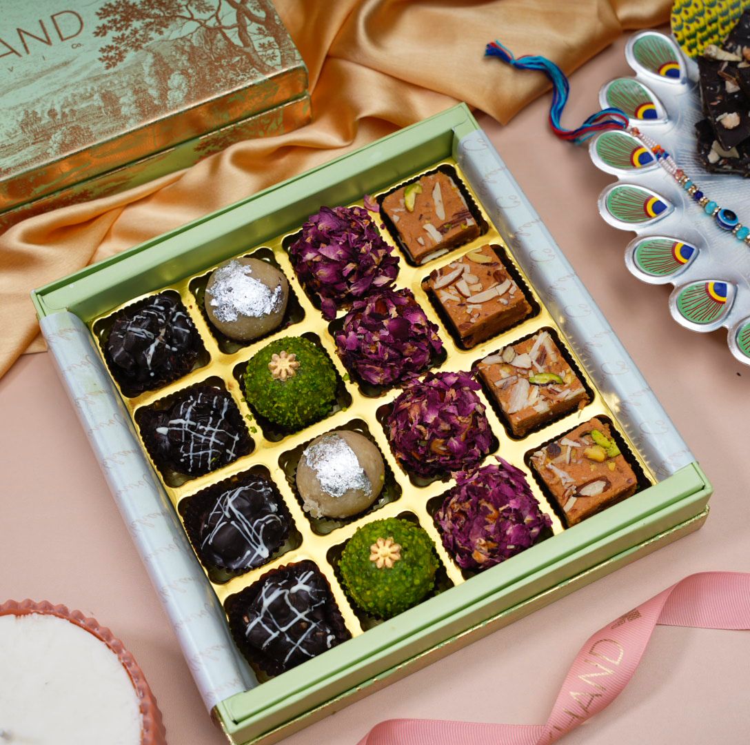 16pcs Assorted Box